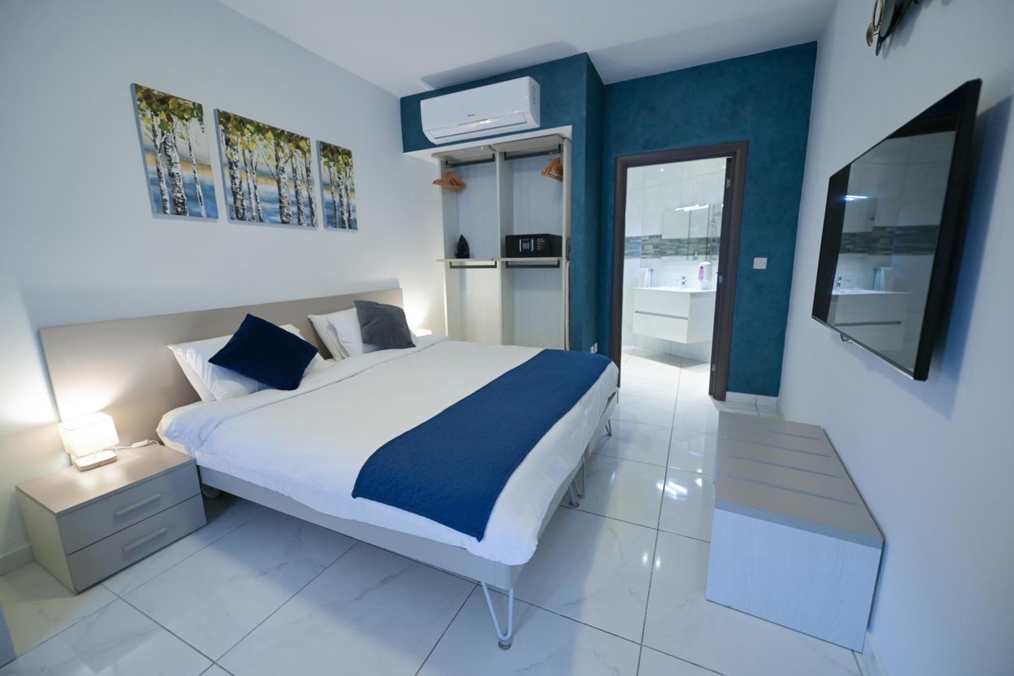 The Exiles Hotel Sliema Exterior photo