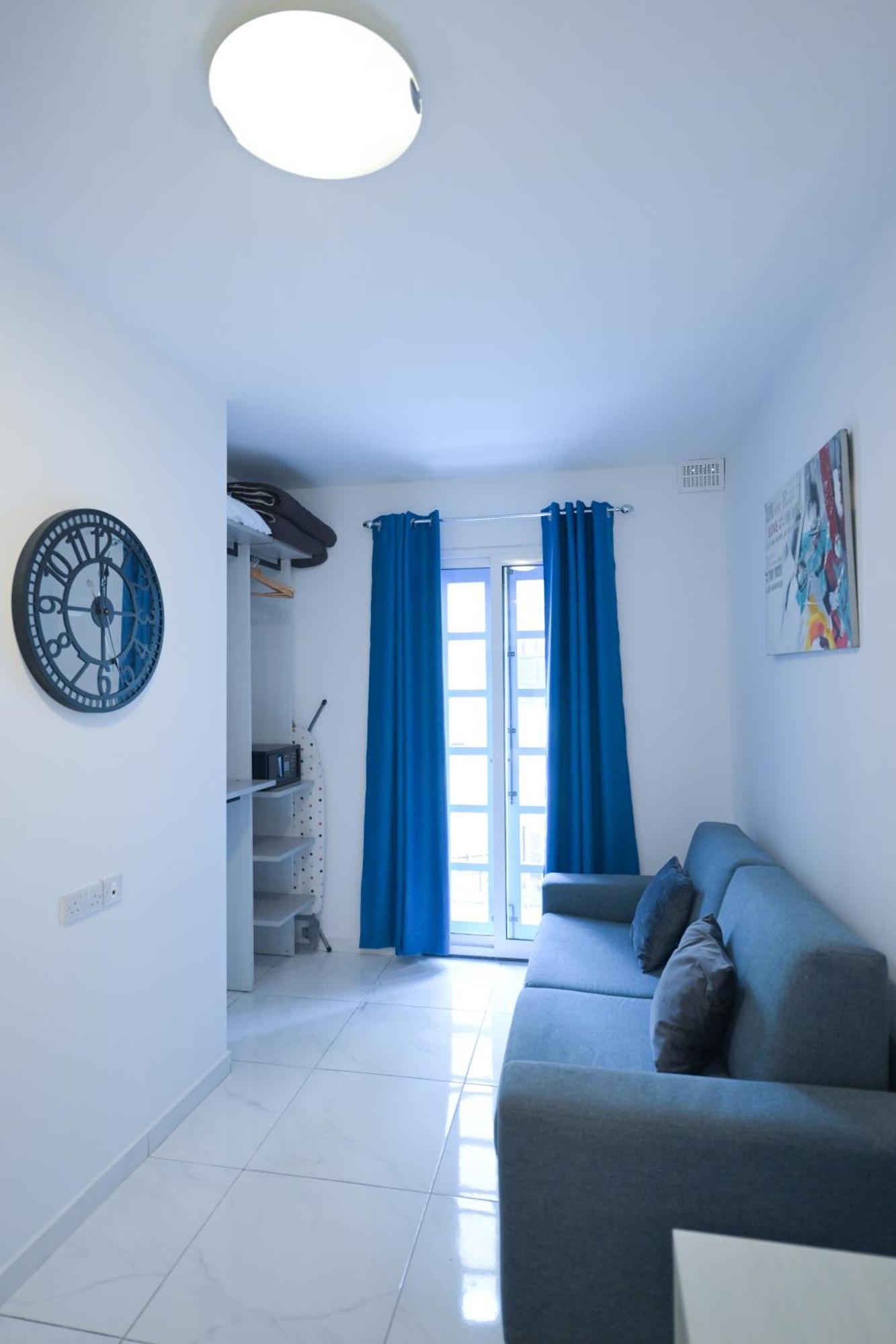 The Exiles Hotel Sliema Exterior photo