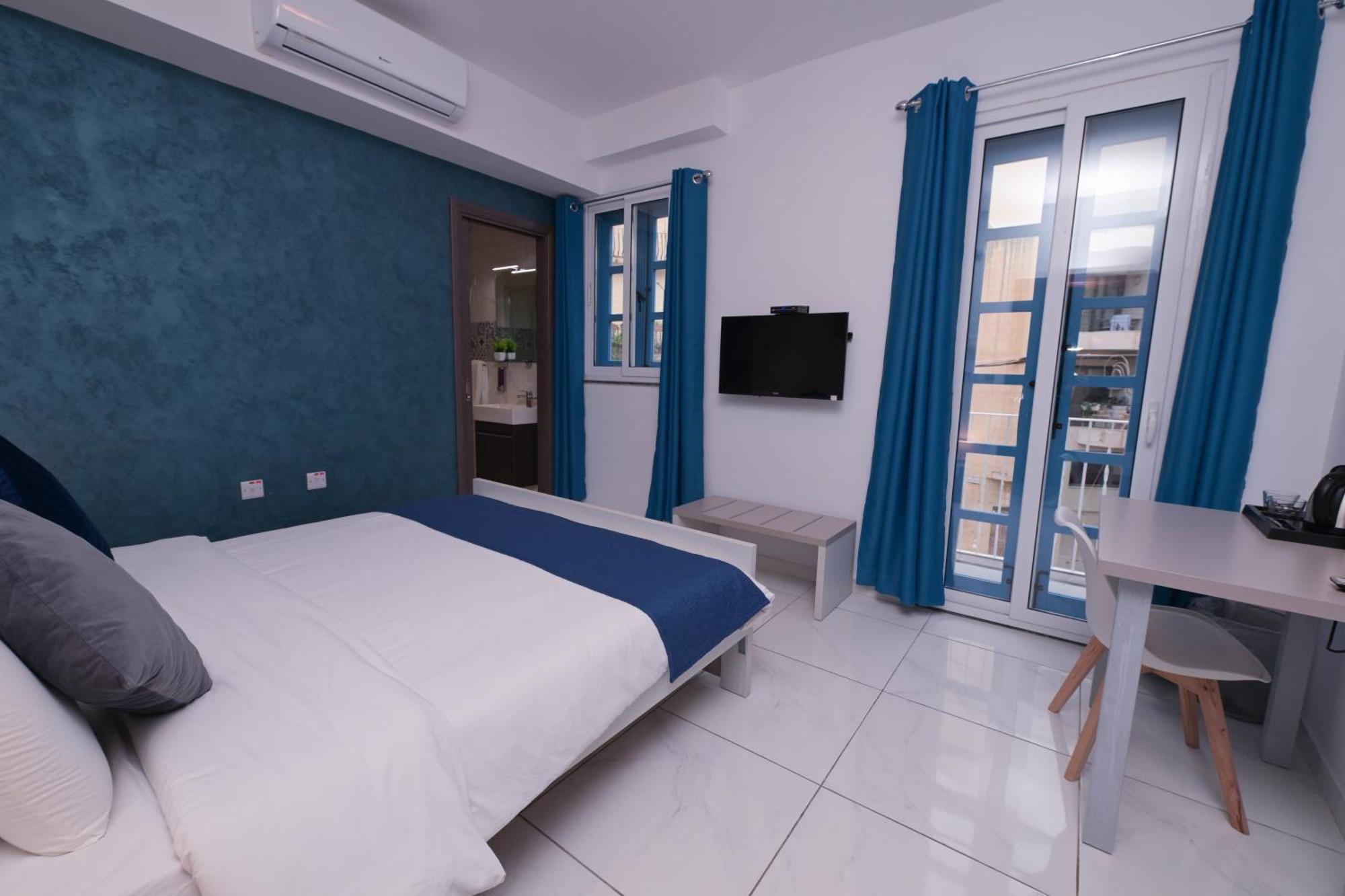 The Exiles Hotel Sliema Exterior photo