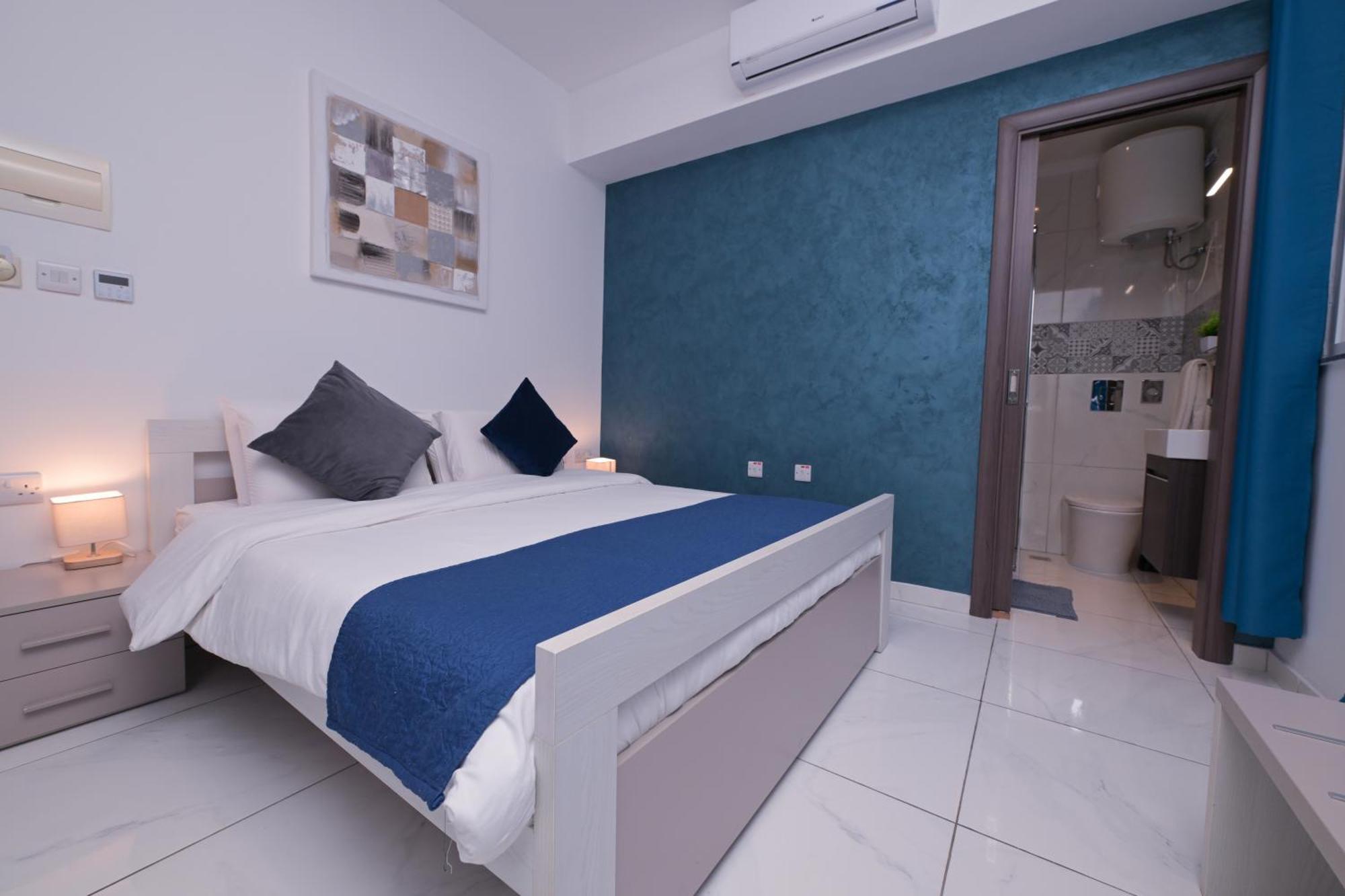 The Exiles Hotel Sliema Exterior photo